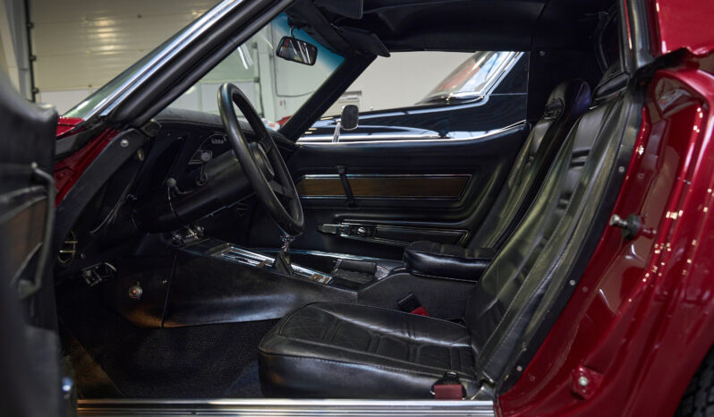 Chevrolet Corvette C3 Targa 350 CUI V8 full
