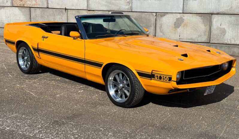 Ford Mustang Convertible Shelby GT-350 Tribute full