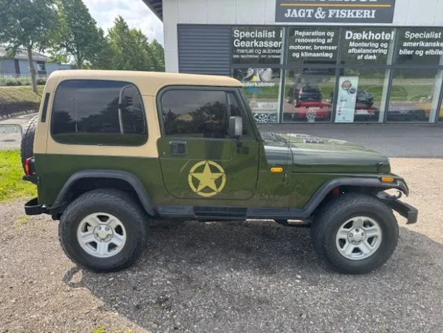 Jeep Wagoneer 4,0 4×4 full