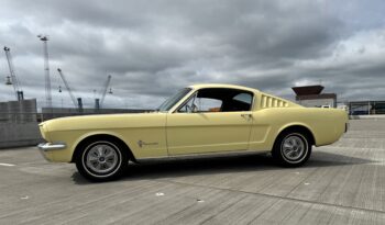 Ford Mustang Fastback full