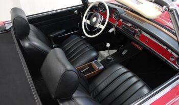 Mercedes-Benz SL (W113) 230 Pagode full