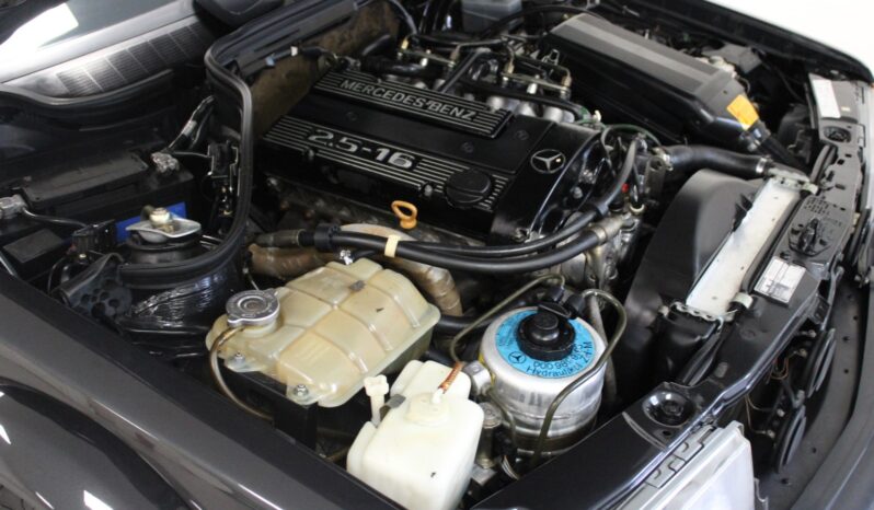 Mercedes-Benz 190 (W201) 190E 2.5-16 Evolution full