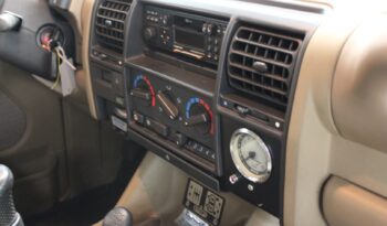 Land Rover Discovery 300 TDI Camel Trophy full