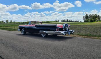 Ford Galaxy Skyliner full