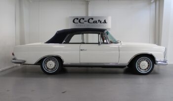 Mercedes-Benz 220 SE (W128) cabriolet full