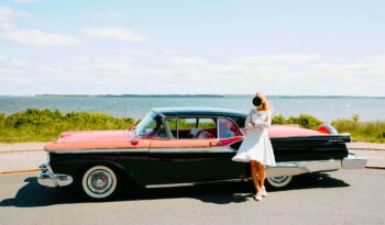 Ford Galaxy Skyliner full