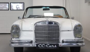 Mercedes-Benz 220 SE (W128) cabriolet full