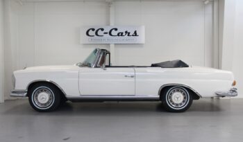 Mercedes-Benz 220 SE (W128) cabriolet full