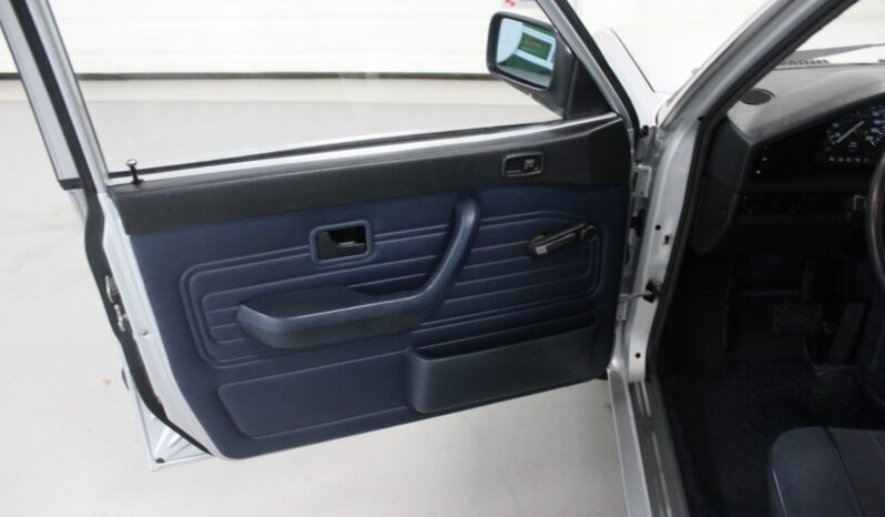 BMW 5-serie E28 524 TD full