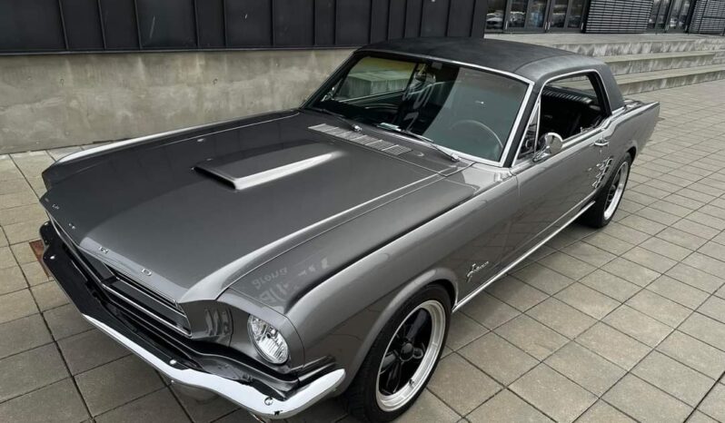 Ford Mustang 5.0 V8 full