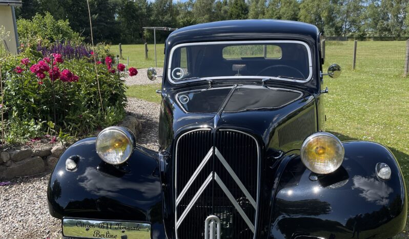 Citroën 11 B11 Traction Avant full