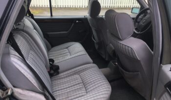 Mercedes-Benz E-Klasse (W124) 230 TE full