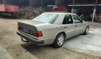 Mercedes-Benz E-Klasse (W124) 230 E Aut full