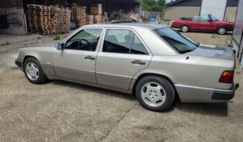 Mercedes-Benz E-Klasse (W124) 230 E Aut full