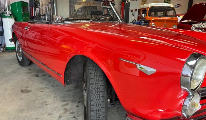 Alfa Romeo 2600 Bertone spider full