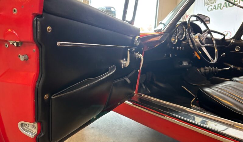 Alfa Romeo 2600 Bertone spider full