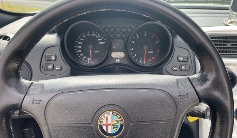 Alfa Romeo Spider Cabriolet 2,0 full