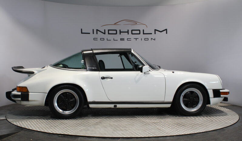 Porsche 911 930 3,0 SC Targa full
