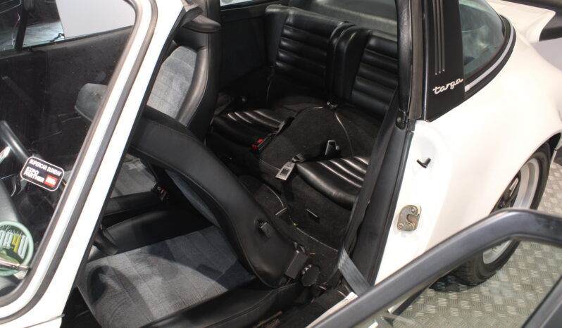 Porsche 911 930 3,0 SC Targa full