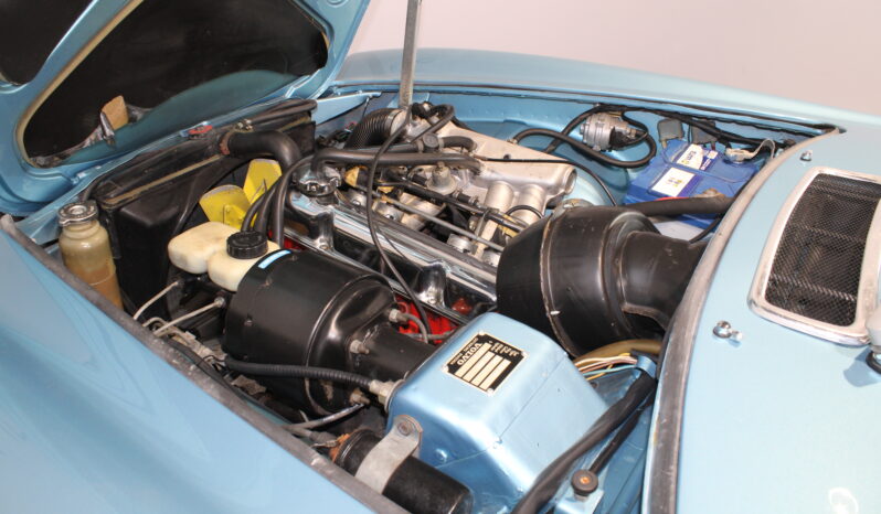 Volvo P 1800 ES 2,0 full