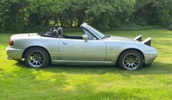 Mazda MX-5 NA full