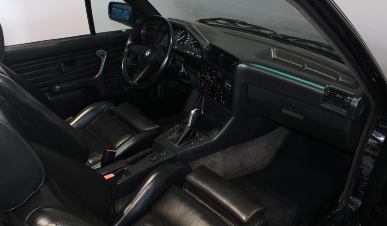 BMW 3-serie E30 325 i Cab full