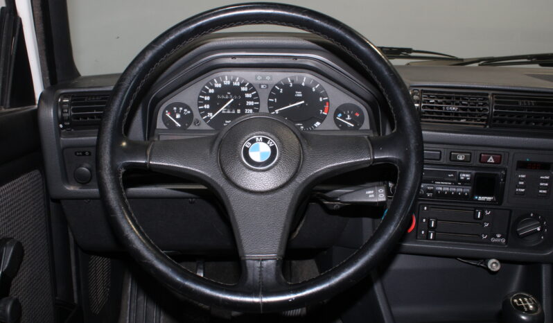 BMW 3-serie E30 320i full