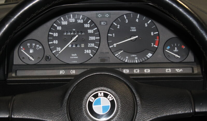 BMW 3-serie E30 320i full