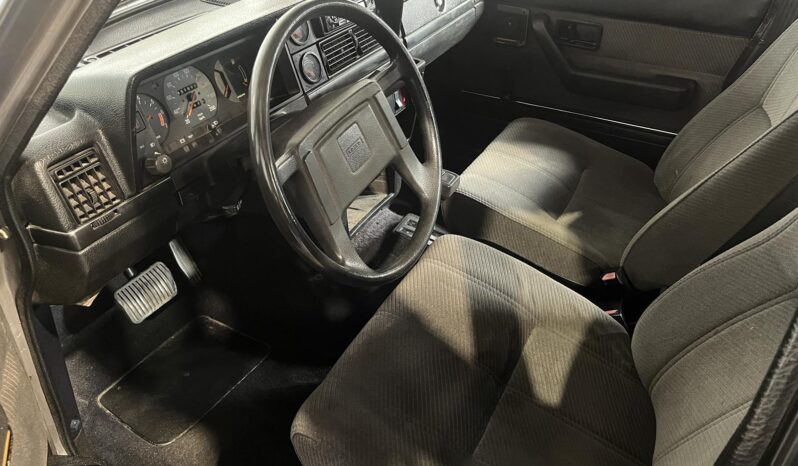 Volvo 200-Serie 240 4D Automatic full