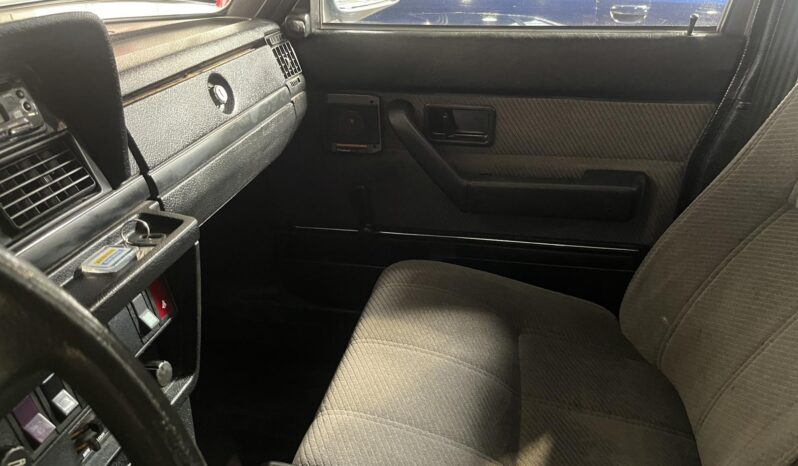Volvo 200-Serie 240 4D Automatic full