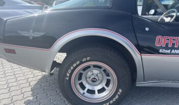 Chevrolet Corvette C3 V8 Stingray Targa full