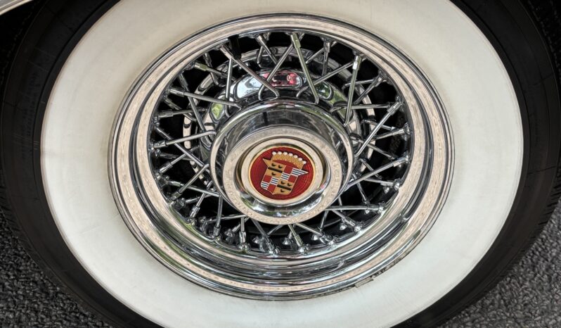 Cadillac Coupé DeVille cabriolet full