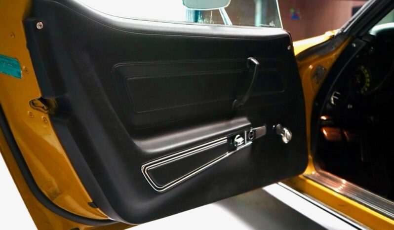 Chevrolet Corvette LT1 full