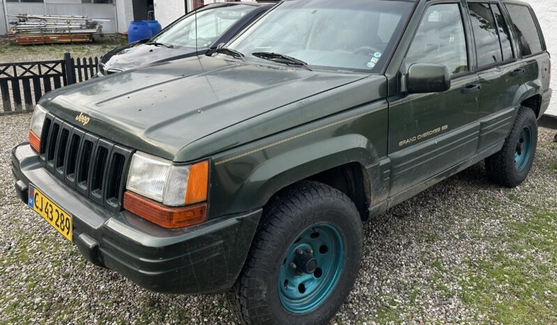 Jeep Grand Cherokee 5.2 full