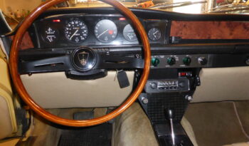 Rover P6 V8 3500 full