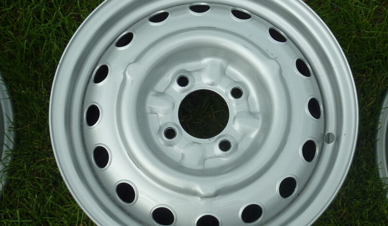 Dæk/fælge Alfa Romeo Typ 105/115 full