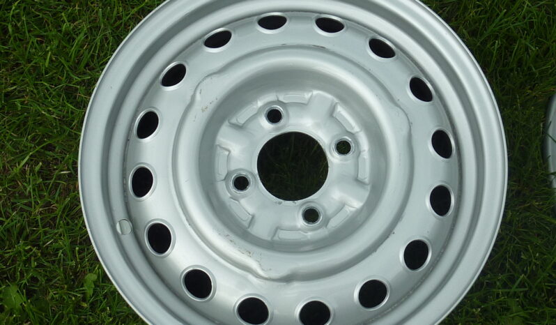 Dæk/fælge Alfa Romeo Typ 105/115 full