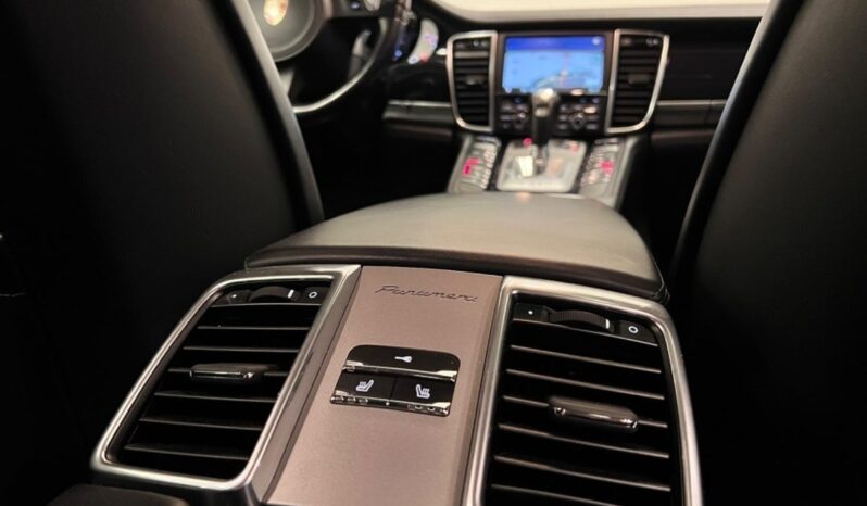 Porsche Panamera 4S 4,8 PDK 5d full