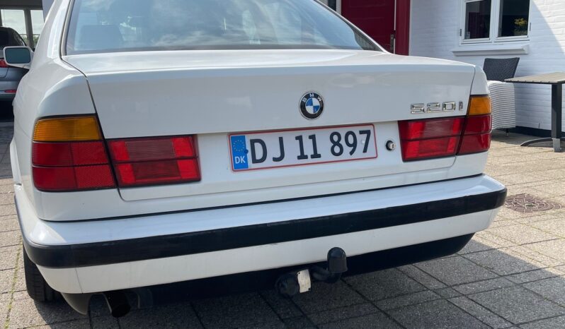BMW 5-serie E34 520i 6-cylindret full