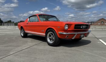 Ford Mustang 4,7 V8 289 Cui Fastback 2+2 full