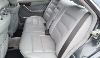 Mercedes-Benz S-Klasse (W126) 560 SE full