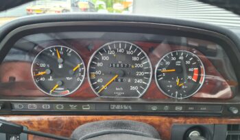 Mercedes-Benz S-Klasse (W126) 560 SE full