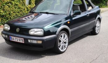VW Golf 2,0 Cabriolet full