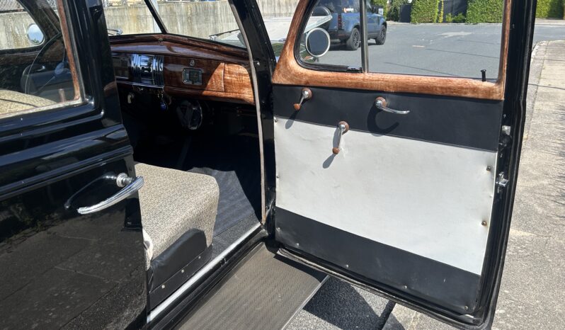 Chevrolet Master DeLuxe full