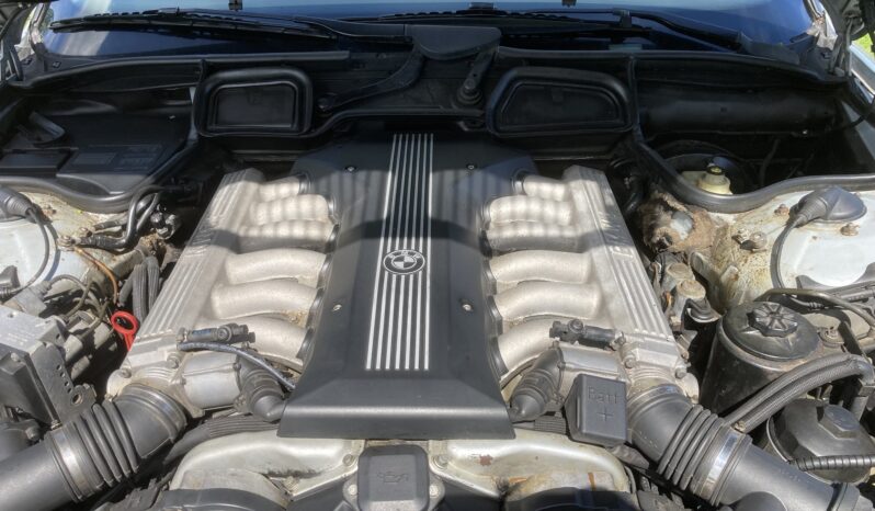 BMW 7-serie E38 750i v12 full