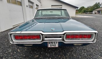 Ford Thunderbird V8 Coupe full