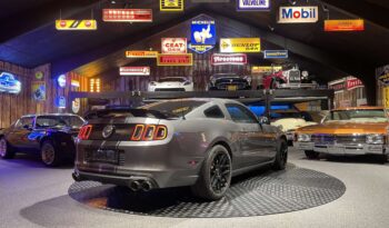 Ford Mustang v8 full