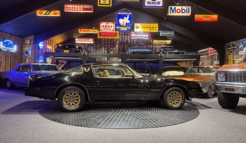 Pontiac Trans Am 6,6 V8 full