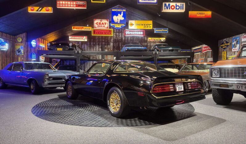 Pontiac Trans Am 6,6 V8 full