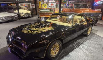 Pontiac Trans Am 6,6 V8 full